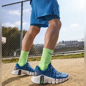 Nike Free Metcon 5
Men's Workout Shoes